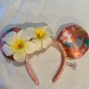 Disney Aulani Minnie Ears